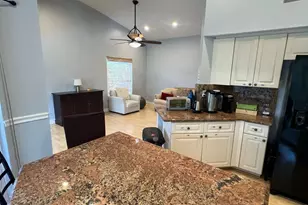 9664 W Lake Ct, Boca Raton, FL 33434 - Photo 30