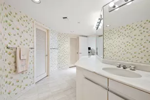 100 Lakeshore Dr, North Palm Beach, FL 33408 - Photo 8