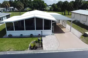 1747 SW 35th Cir, Okeechobee, FL 34974 - Photo 1
