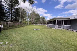 2402 River Hammock Ln, Fort Pierce, FL 34981 - Photo 4