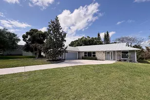 2402 River Hammock Ln, Fort Pierce, FL 34981 - Photo 2