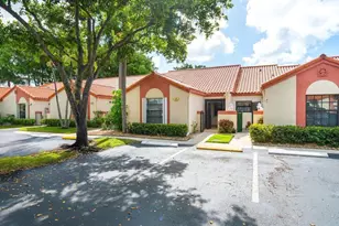 65 Centennial Ct, Deerfield Beach, FL 33442 - Photo 1