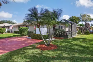 18824 Candlewick Dr, Boca Raton, FL 33496 - Photo 2
