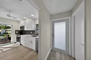18824 Candlewick Dr, Boca Raton, FL 33496 - Photo 8