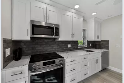 18824 Candlewick Drive, Boca Raton, FL 33496 - Photo 6