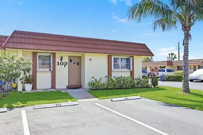 5780 Fernley Dr Drive W #102, West Palm Beach, FL 33415 - Photo 2
