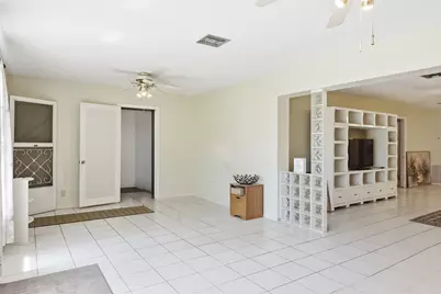 5780 Fernley Dr Drive W #102, West Palm Beach, FL 33415 - Photo 16