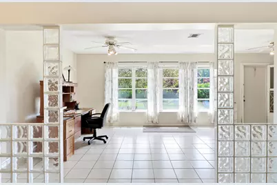 5780 Fernley Dr Drive W #102, West Palm Beach, FL 33415 - Photo 14