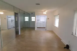 960 Crystal Lake Dr, Deerfield Beach, FL 33064 - Photo 14