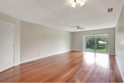 10789 N Military Trail #6, Palm Beach Gardens, FL 33410 - Photo 8