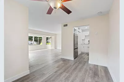 12386 Fl Alternate A1A #N7, Palm Beach Gardens, FL 33410 - Photo 8
