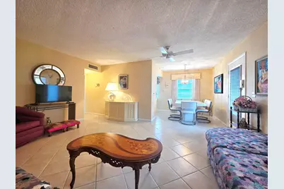 719 Flanders O, Delray Beach, FL 33484 - Photo 4