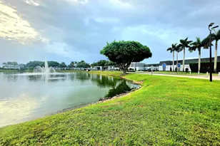719 Flanders O, Delray Beach, FL 33484 - Photo 34