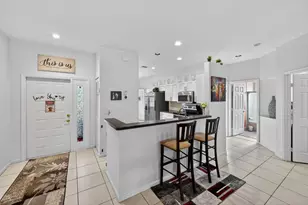 9572 N Crescent View Dr Dr N, Boynton Beach, FL 33437 - Photo 10