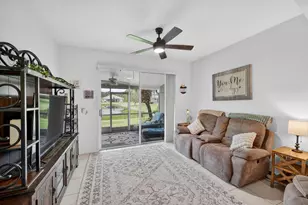 9572 N Crescent View Dr Dr N, Boynton Beach, FL 33437 - Photo 16