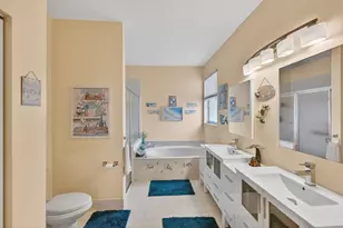 9572 N Crescent View Dr Dr N, Boynton Beach, FL 33437 - Photo 18