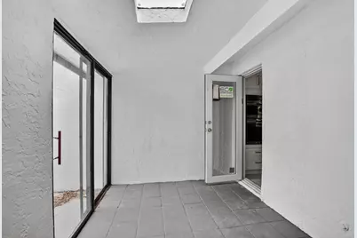 4701 NW 1st Place, Deerfield Beach, FL 33442 - Photo 44