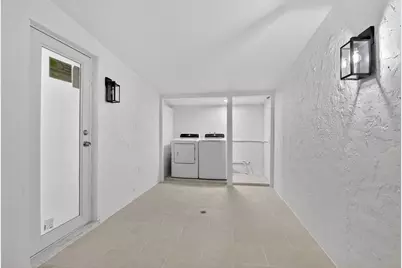 4701 NW 1st Place, Deerfield Beach, FL 33442 - Photo 36