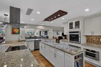 2535 SW 30th Terrace, Fort Lauderdale, FL 33312 - Photo 8