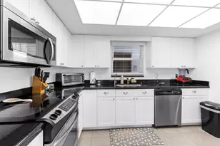 1212 SE 2nd Ct, Fort Lauderdale, FL 33301 - Photo 10