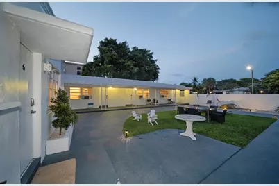 2307 N Ocean Boulevard #2, Fort Lauderdale, FL 33305 - Photo 1