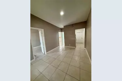 424 NW 15th Terrace, Fort Lauderdale, FL 33311 - Photo 2