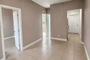 424 NW 15th Terrace, Fort Lauderdale, FL 33311 - Photo 4