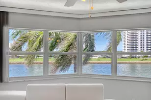 28 Yacht Club Dr, North Palm Beach, FL 33408 - Photo 2