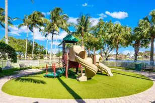 8292 Dominica Pl, Wellington, FL 33414 - Photo 52