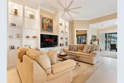 8292 Dominica Place, Wellington, FL 33414 - Photo 8