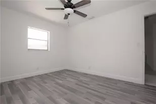 1122 NW 82nd Ave, Coral Springs, FL 33071 - Photo 18