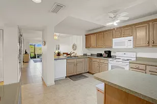10200 S Ocean Dr, Jensen Beach, FL 34957 - Photo 4