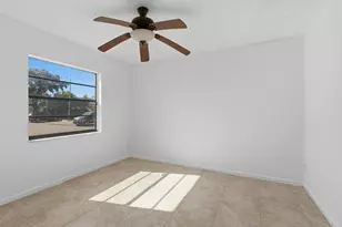 1020 Manor Dr, Palm Springs, FL 33461 - Photo 18