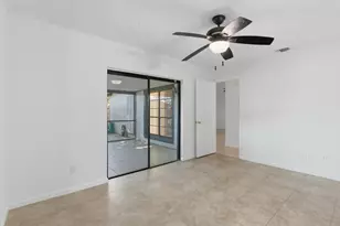 1020 Manor Dr, Palm Springs, FL 33461 - Photo 22