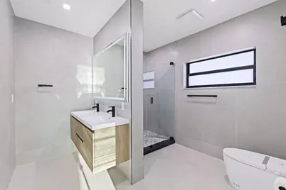 5641 Bayview Drive, Fort Lauderdale, FL 33308 - Photo 38