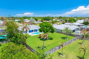 5064 SE Horseshoe Point Rd, Stuart, FL 34997 - Photo 32