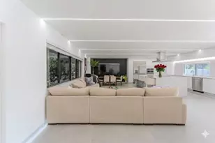 7520 NW 8th Ct, Plantation, FL 33317 - Photo 6