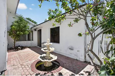 8725 Banyan Court, Tamarac, FL 33321 - Photo 38
