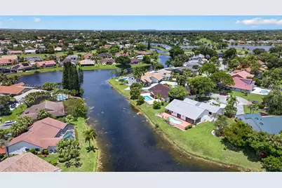 8725 Banyan Court, Tamarac, FL 33321 - Photo 72