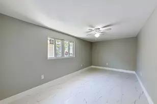 2611 E Marina Dr, Dania Beach, FL 33312 - Photo 22