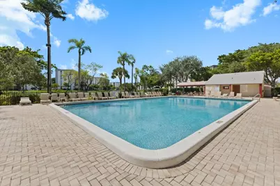 2106 S Cypress Bend Drive #506, Pompano Beach, FL 33069 - Photo 30