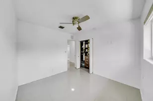 3291-3293 NE 18th Terrace, Oakland Park, FL 33306 - Photo 60
