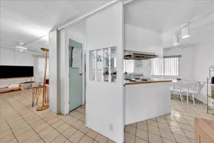 252 NW 53rd Ct, Deerfield Beach, FL 33064 - Photo 10