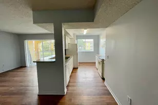 9615 NW 1st Ct, Pembroke Pines, FL 33024 - Photo 8