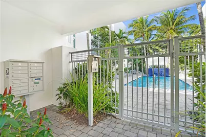 741 NE 4th Avenue #741, Fort Lauderdale, FL 33304 - Photo 2