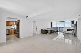 134 Lakeshore Dr, North Palm Beach, FL 33408 - Photo 4