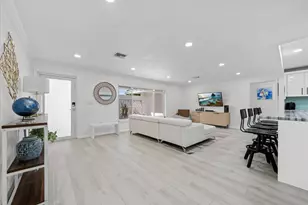 421 SW 18th St, Pompano Beach, FL 33060 - Photo 8