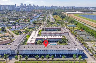 581 Blue Heron Dr, Hallandale Beach, FL 33009 - Photo 36