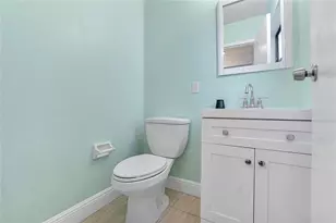 301 N Pine Island Rd, Plantation, FL 33324 - Photo 16