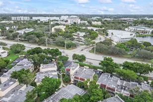 301 N Pine Island Rd, Plantation, FL 33324 - Photo 4